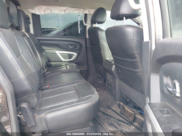 Nissan Titan Sl 2017 1N6AA1E67HN535701 Image 8