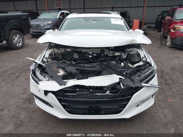 1HGCV2F93KA001853 Honda Accord Touring 2.0t