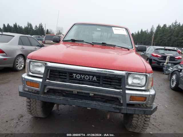 1990 TOYOTA PICKUP 1/2 TON SHT WHEELBASE DLX VIN: JT4RN01P5L7028635