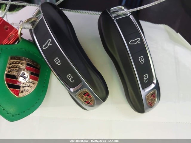 2022 PORSCHE 911 WP0BB2A92NS231263 Photo 10