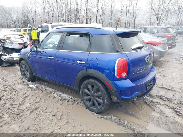 2015 MINI COUNTRYMAN WMWZC3C52FWT06336 Photo 2