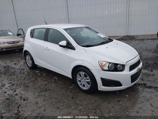 Chevrolet Sonic Ls Auto 2014 1G1JA6SHXE4183164 Image 1