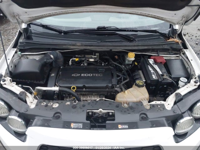 Chevrolet Sonic Ls Auto 2014 1G1JA6SHXE4183164 Image 10