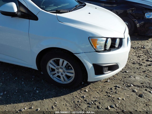 Chevrolet Sonic Ls Auto 2014 1G1JA6SHXE4183164 Image 12