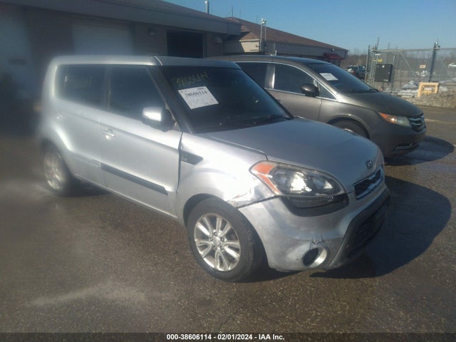 2012 KIA SOUL VIN: KNDJT2A65C7435831