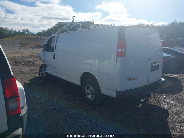 Chevrolet Express 2500 Work Van 2019 1GCWGAFG1K1362514 Image 3