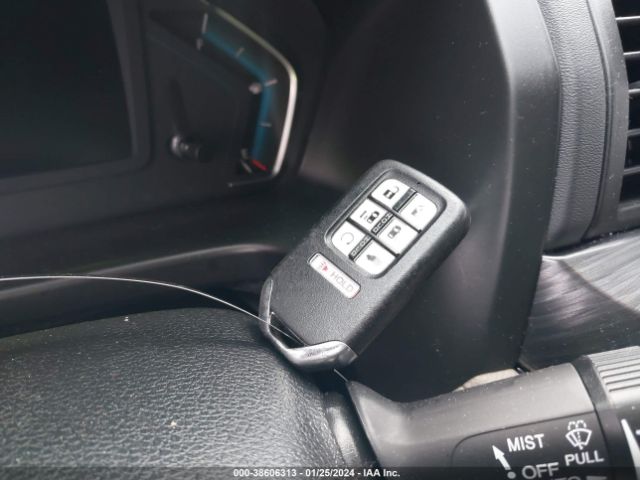 5FNRL6H93NB017212 Honda Odyssey Elite