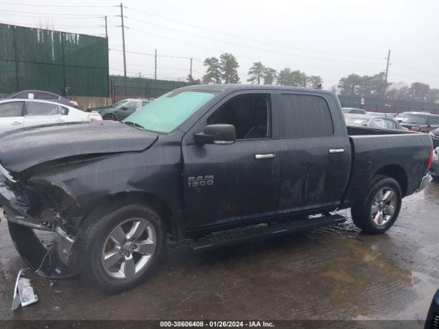 1C6RR7LG2HS829125 RAM 1500 Big Horn  4x4 5'7 Box