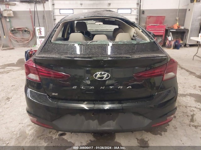 Hyundai ELANTRA SE 2020 5NPD74LF4LH604341 Image 16