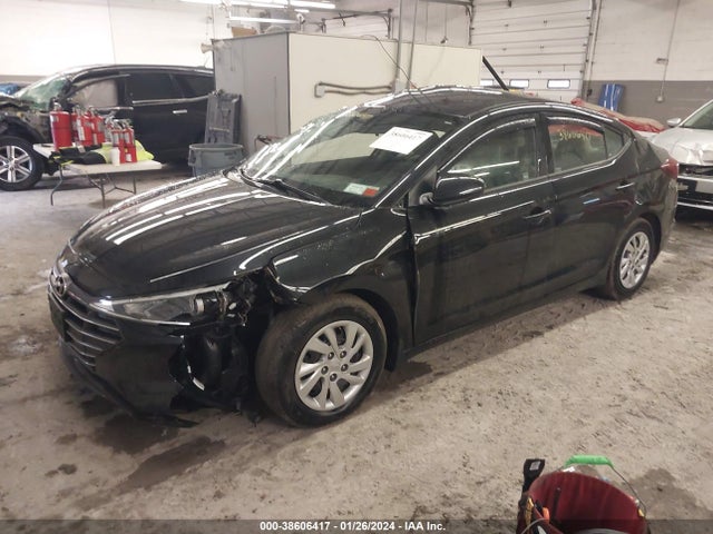 Hyundai ELANTRA SE 2020 5NPD74LF4LH604341 Image 2