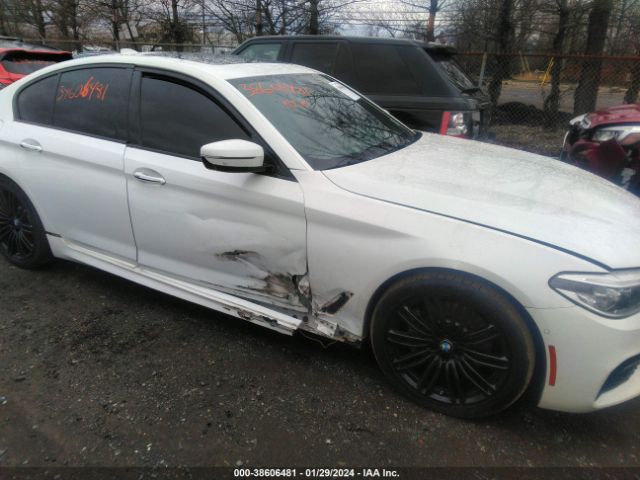 WBAJA7C57JWA72071 BMW 530i Xdrive