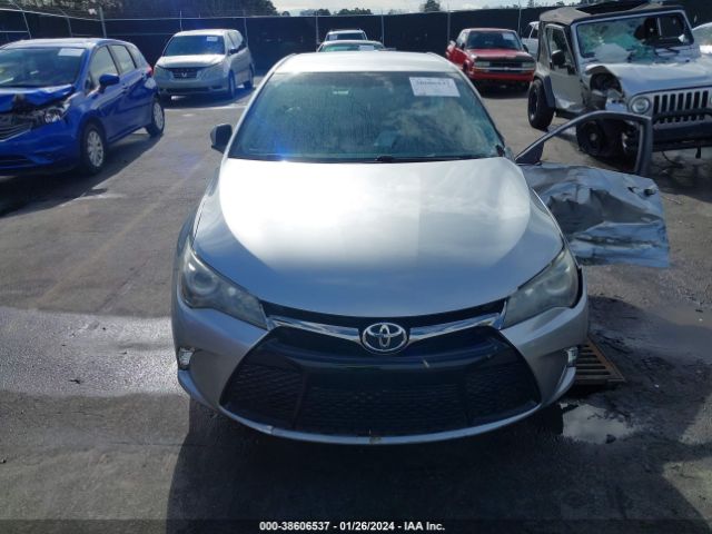 4T1BF1FKXHU441687 Toyota CAMRY SE