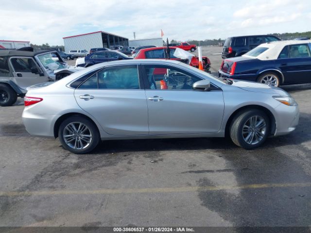 4T1BF1FKXHU441687 Toyota CAMRY SE