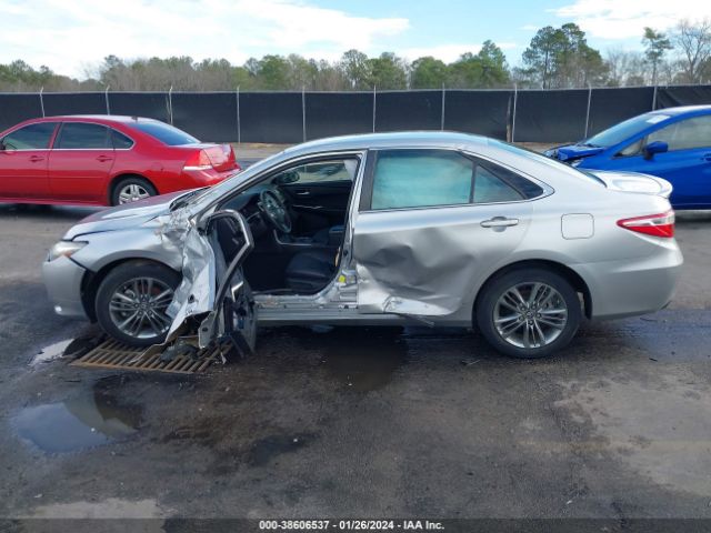 4T1BF1FKXHU441687 Toyota CAMRY SE