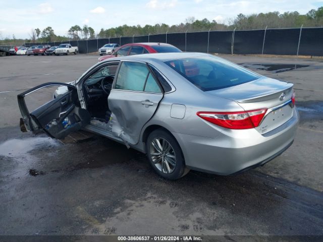 4T1BF1FKXHU441687 Toyota CAMRY SE
