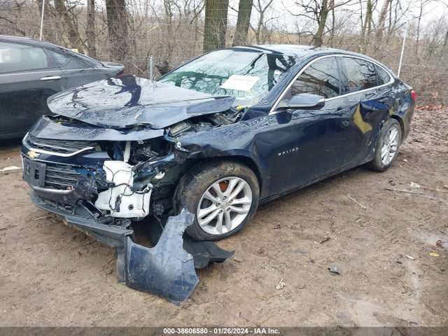 Chevrolet MALIBU LT 2018 1G1ZD5ST9JF104607 Image 2