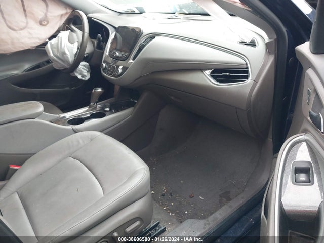 Chevrolet MALIBU LT 2018 1G1ZD5ST9JF104607 Image 5