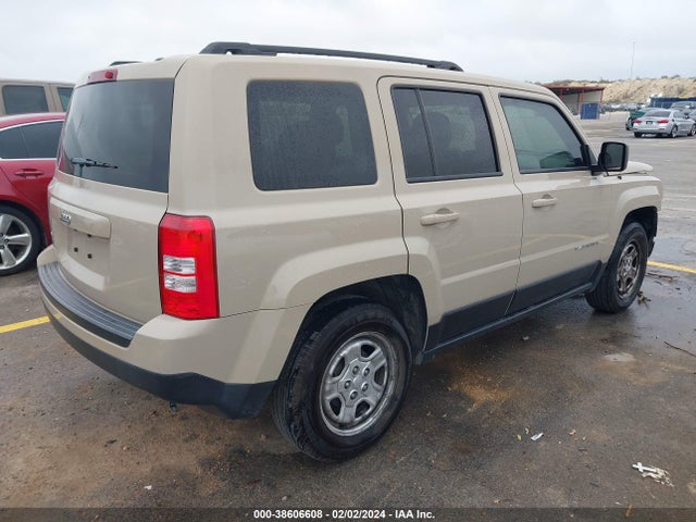 1C4NJPBA1HD209933 Jeep Patriot Sport Fwd