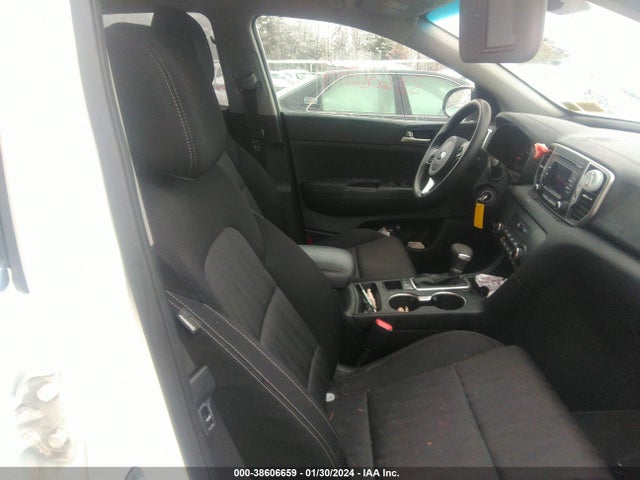 2017 KIA SPORTAGE LX VIN: KNDPMCAC4H7275239