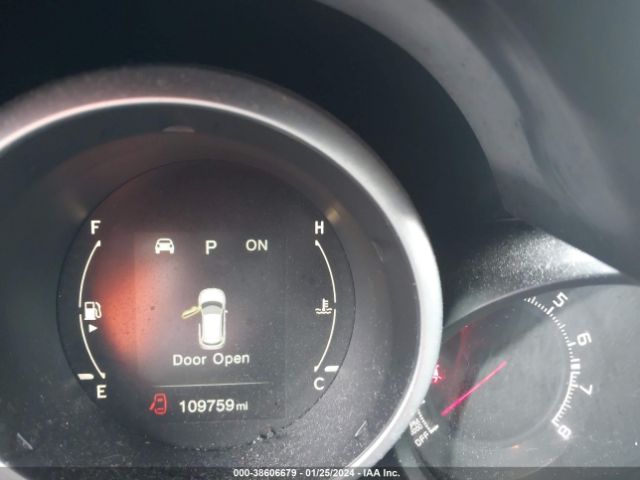 ZFBCFYCT9GP372554 Fiat 500x Trekking