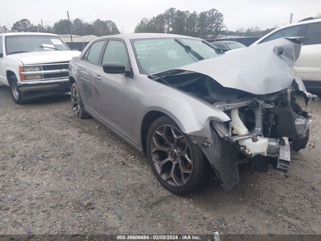Chrysler 300 Touring 2018 2C3CCAAG3JH191405 Image 18
