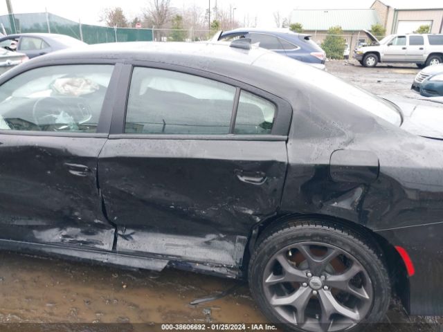 2C3CDXHG4KH535279 Dodge Charger Gt Rwd
