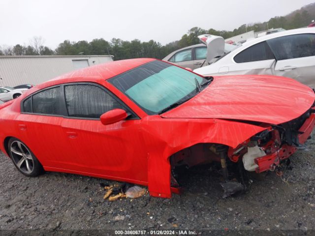 2C3CDXBG7HH657202 Dodge Charger Se Rwd