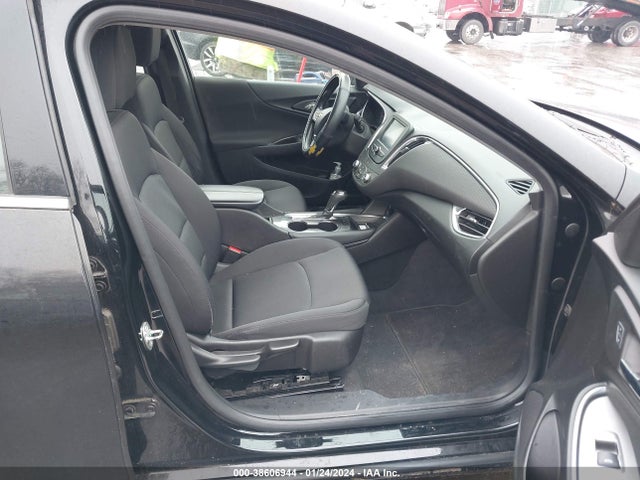 Chevrolet MALIBU LT 2016 1G1ZE5ST0GF199547 Image 5