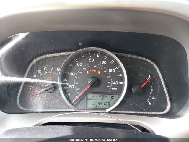 2015 TOYOTA RAV4 XLE VIN: 2T3WFREV3FW215667