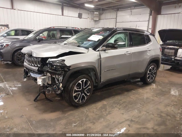 3C4NJDCB8NT159527 Jeep Compass Limited 4x4