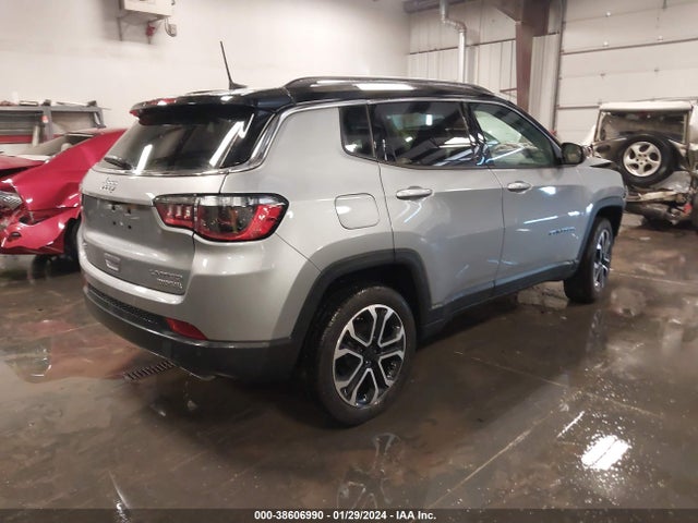 3C4NJDCB8NT159527 Jeep Compass Limited 4x4