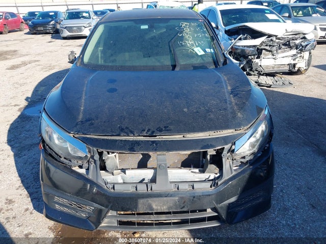 Honda Civic Lx 2018 2HGFC2E58JH567508 Image 12