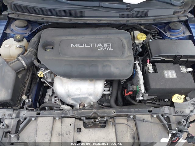 Chrysler 200 Limited Platinum 2017 1C3CCCABXHN509876 Image 10