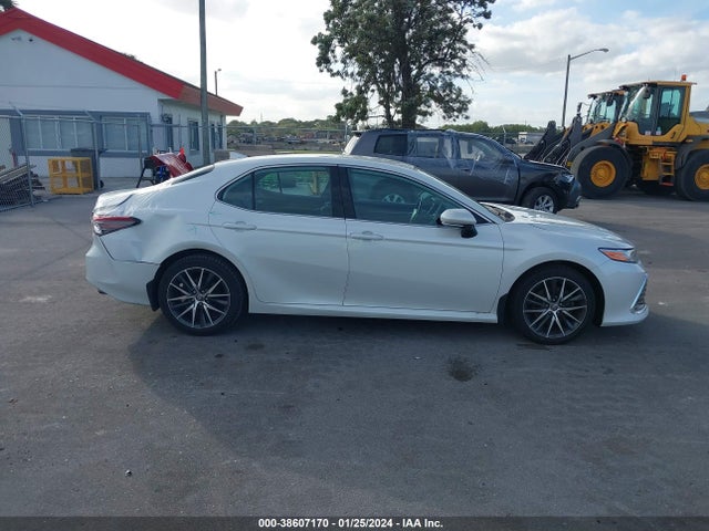 4T1F11BKXMU046845 Toyota Camry Xle Awd