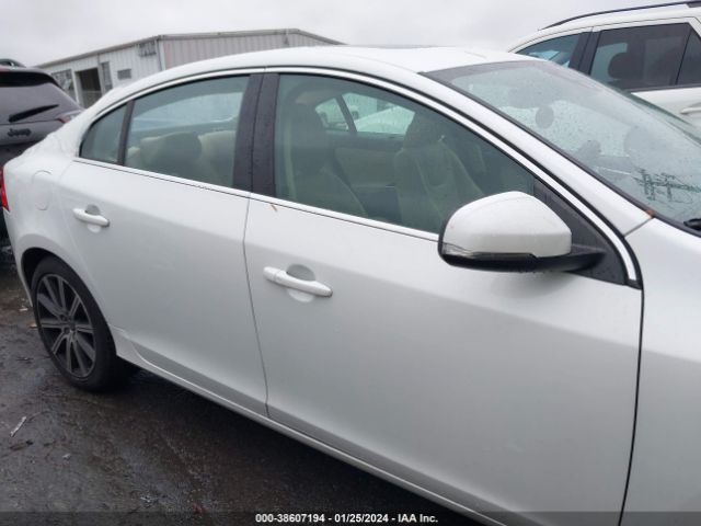 LYV402TK2HB146005 Volvo S60 Inscription T5