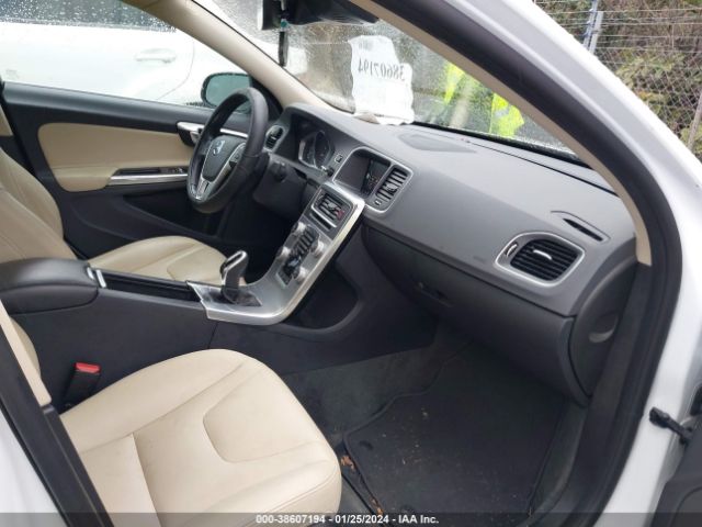 LYV402TK2HB146005 Volvo S60 Inscription T5