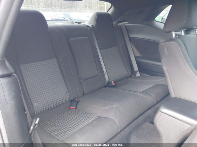 2C3CDZAG1MH517251 Dodge Challenger Sxt