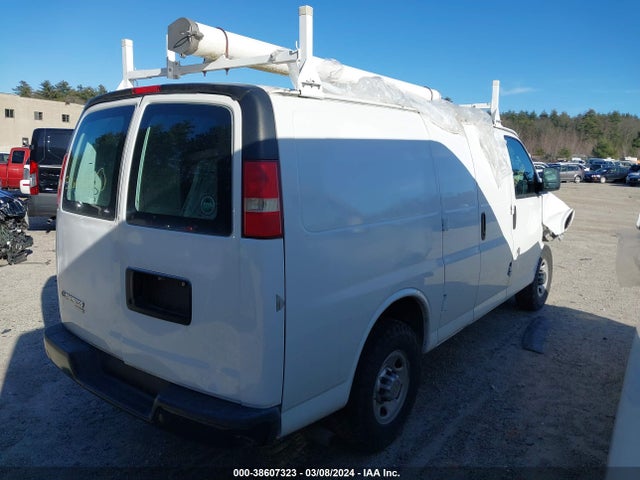 Chevrolet Express 2500 Work Van 2014 1GCWGFCA7E1133756 Image 4