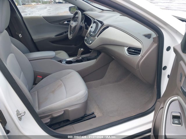 2019 CHEVROLET MALIBU 1LS VIN: 1G1ZB5ST9KF143740