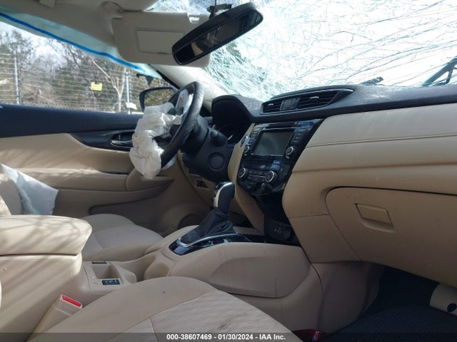 Nissan ROGUE SV 2018 5N1AT2MT5JC808383 Image 5