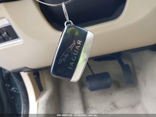 2013 JAGUAR XF SAJWJ0EF1D8U08360 Photo 10