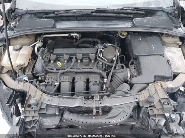 Ford FOCUS SE 2015 1FADP3F28FL303810 Image 10