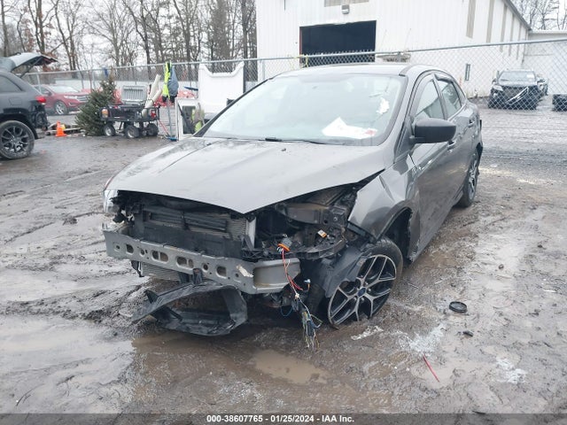Ford FOCUS SE 2015 1FADP3F28FL303810 Image 6