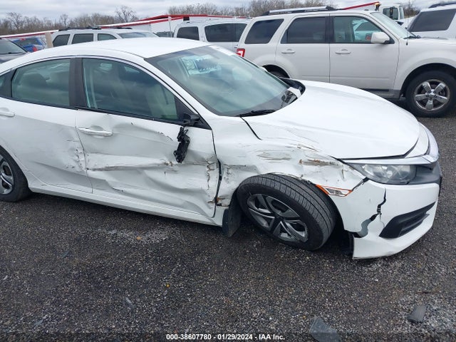 Honda Civic Lx 2018 2HGFC2F5XJH532970 Image 14