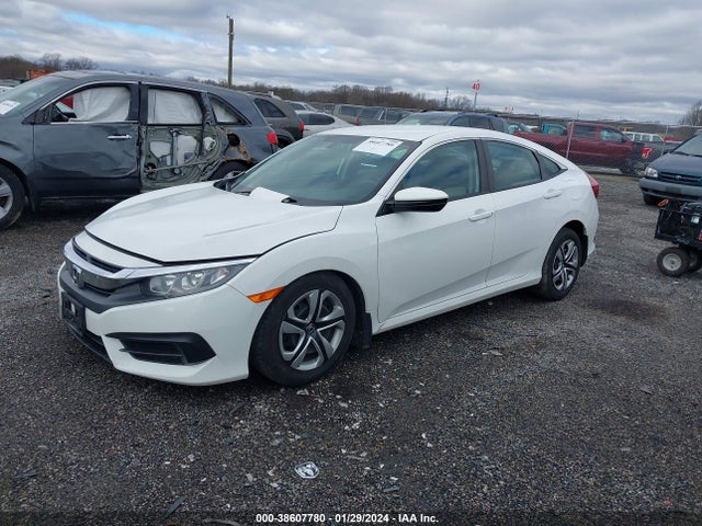 Honda Civic Lx 2018 2HGFC2F5XJH532970 Image 2