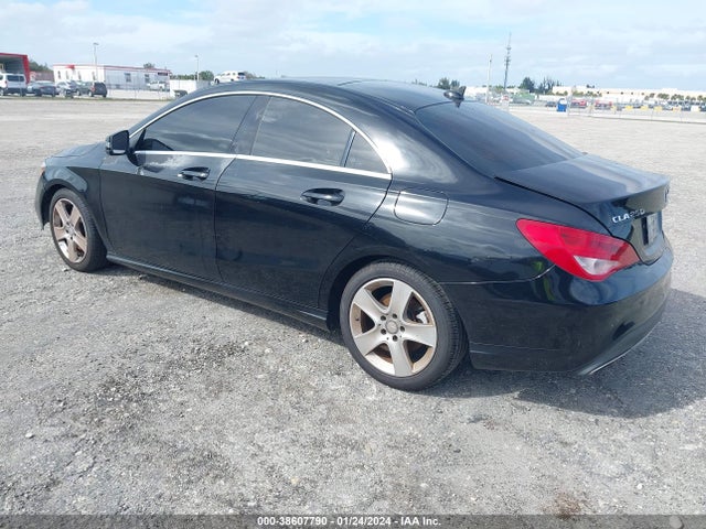 WDDSJ4EB2HN435680 Mercedes-Benz CLA 250