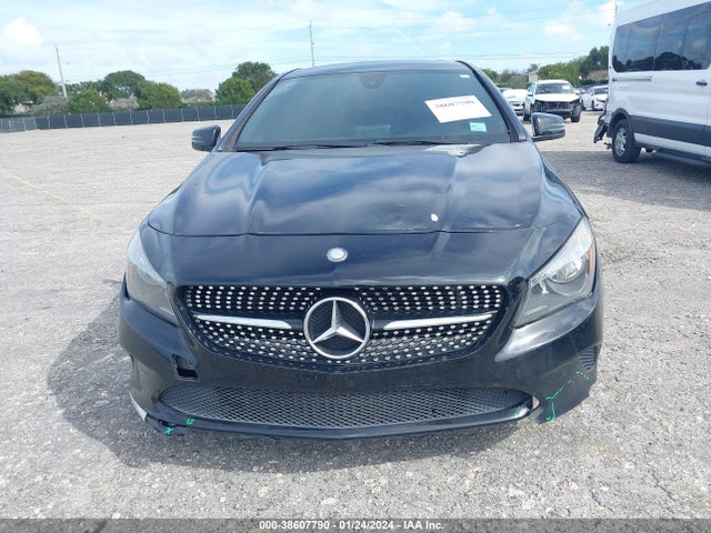 WDDSJ4EB2HN435680 Mercedes-Benz CLA 250