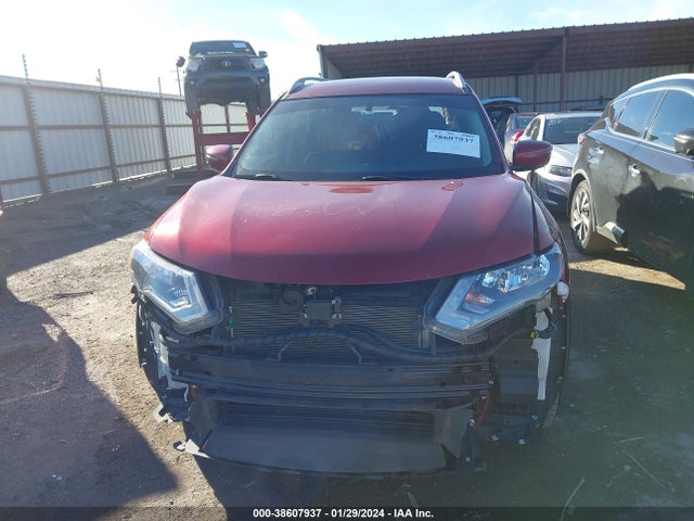 2018 NISSAN ROGUE SV VIN: 5N1AT2MV6JC744923