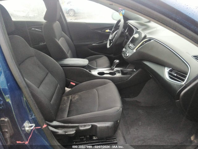2019 CHEVROLET MALIBU LT VIN: 1G1ZD5ST2KF124585