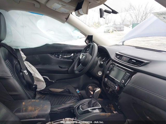 2018 NISSAN ROGUE S VIN: 5N1AT2MV8JC759357